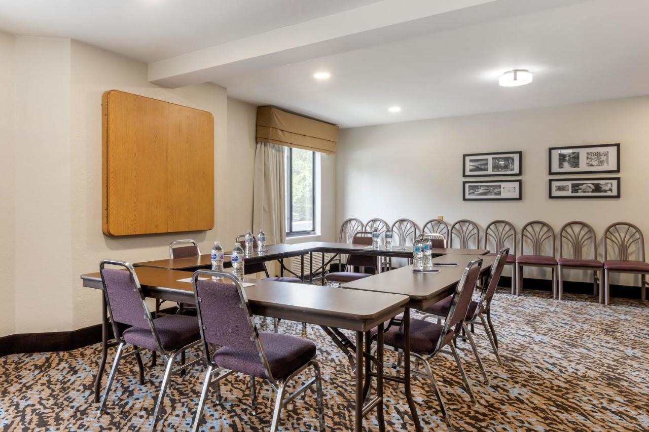 Sleep Inn & Suites Джонсон Сити Экстерьер фото