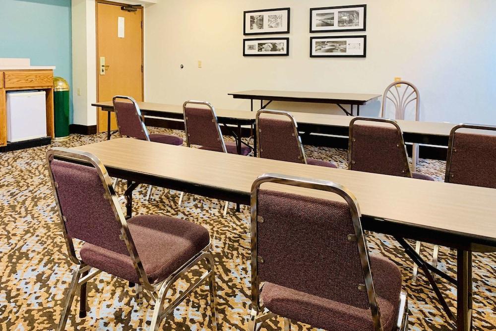Sleep Inn & Suites Джонсон Сити Экстерьер фото