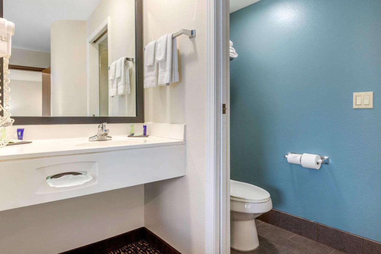 Sleep Inn & Suites Джонсон Сити Экстерьер фото